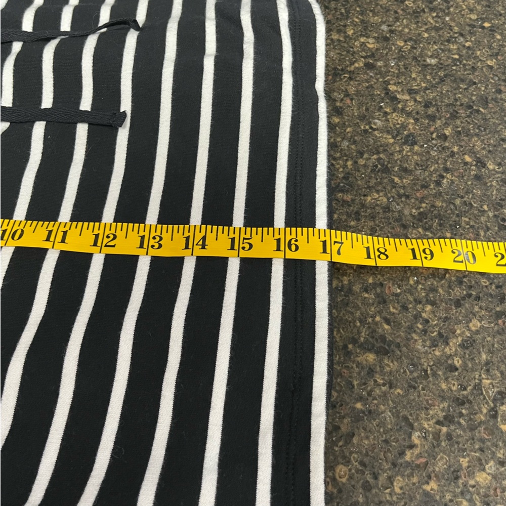 NWOT Karen Scott Black & White Striped Cotton Pull-On Women's Skort Skirt Shorts - Picture 10 of 13